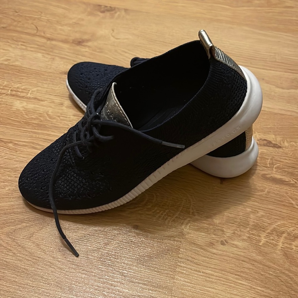 NWOT Cole Haan Navy Oxfords